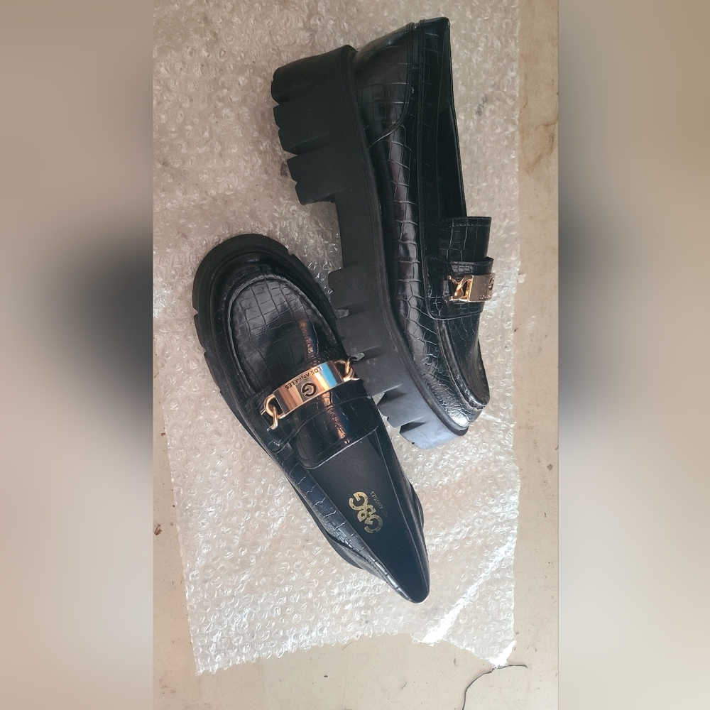 GBG Los Angeles Shoes 8.5 Black